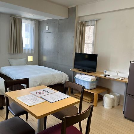 Across Omoromachi Naha Aparthotel Luaran gambar