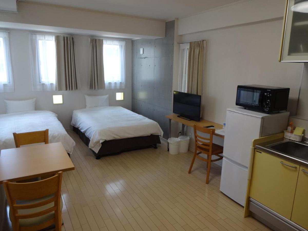 Across Omoromachi Naha Aparthotel Luaran gambar
